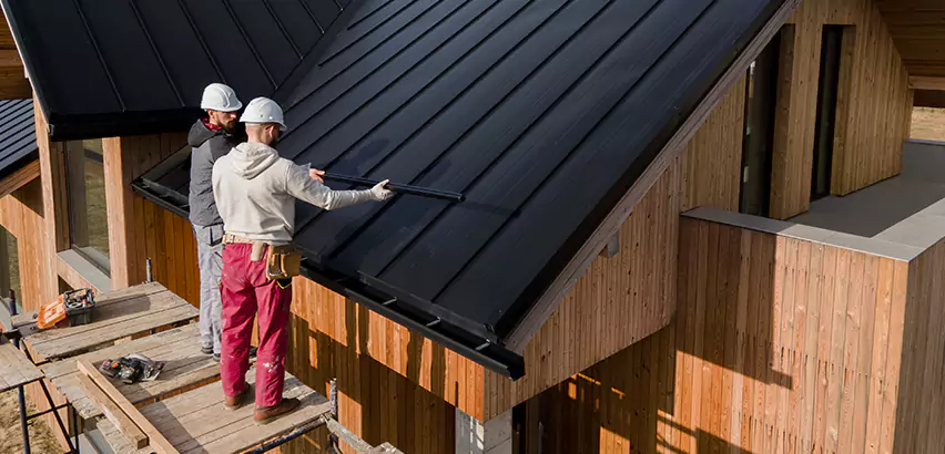 Metal Roof Maintenance in Homer Glen